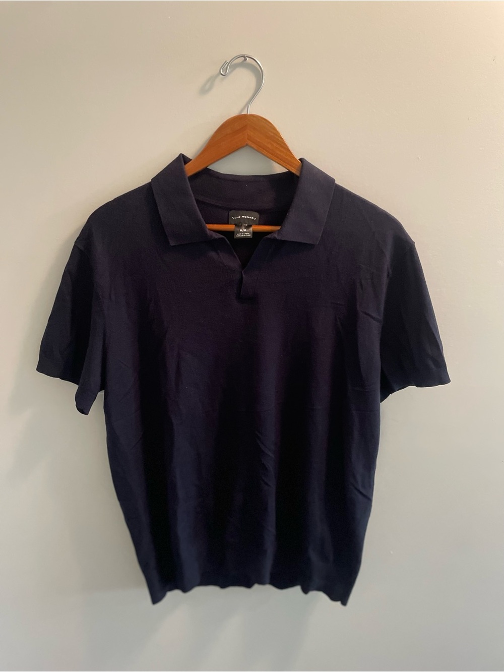 Club Monaco Navy Short Sleeve Knit Polo Shirt – Size M